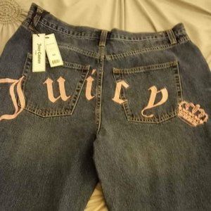 NWT Juicy couture Jeans with LOGO on butt